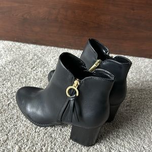 Black classic boots